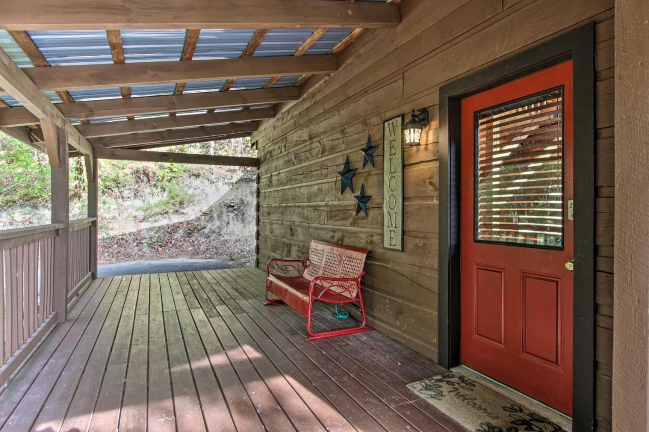 Pigeon Forge Scenic Solitude With Private Hot Tub! Екстериор снимка